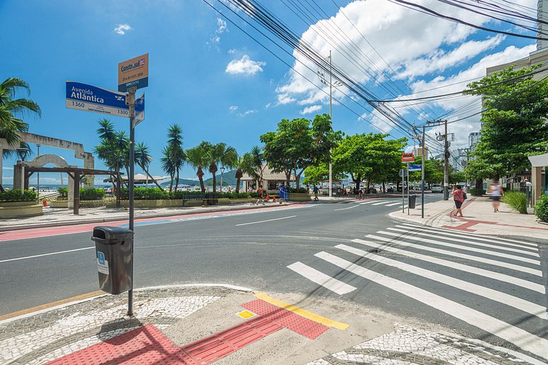 PTSG031-Praticidade e conforto ao lado da praia BC