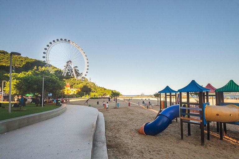 SNIS046 - Praia & Roda Gigante a poucos passos